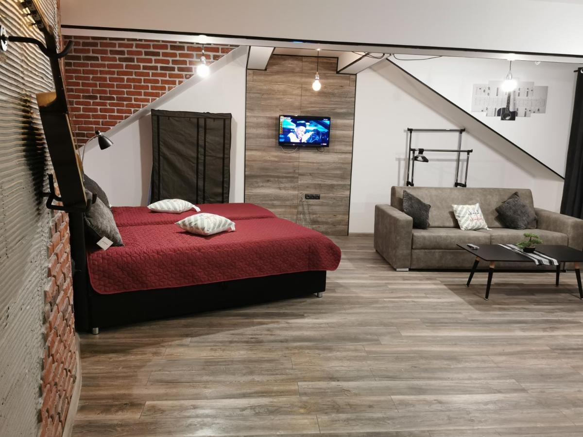 Urban Music Studio Bypmm Plovdiv Eksteriør bilde